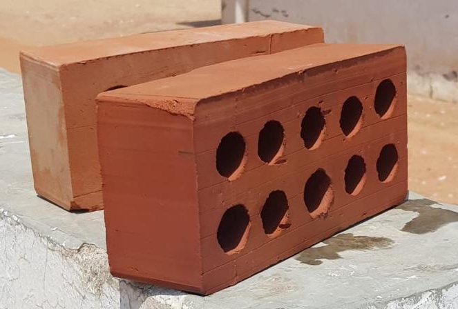 8 Hole Bricks Supplier in Sonipat
